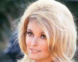 WHAT IS THE ZODIAC SIGN OF SHARON TATE?
